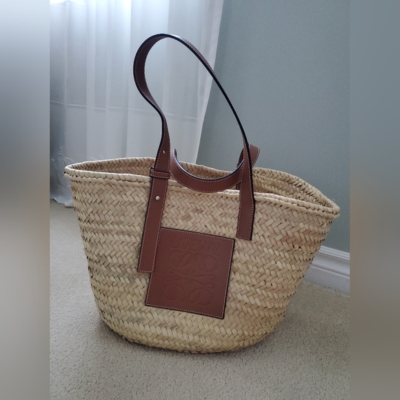 CLOSING JUNE 11!! Loewe Medium Basket Bag - Picture 4 of 8